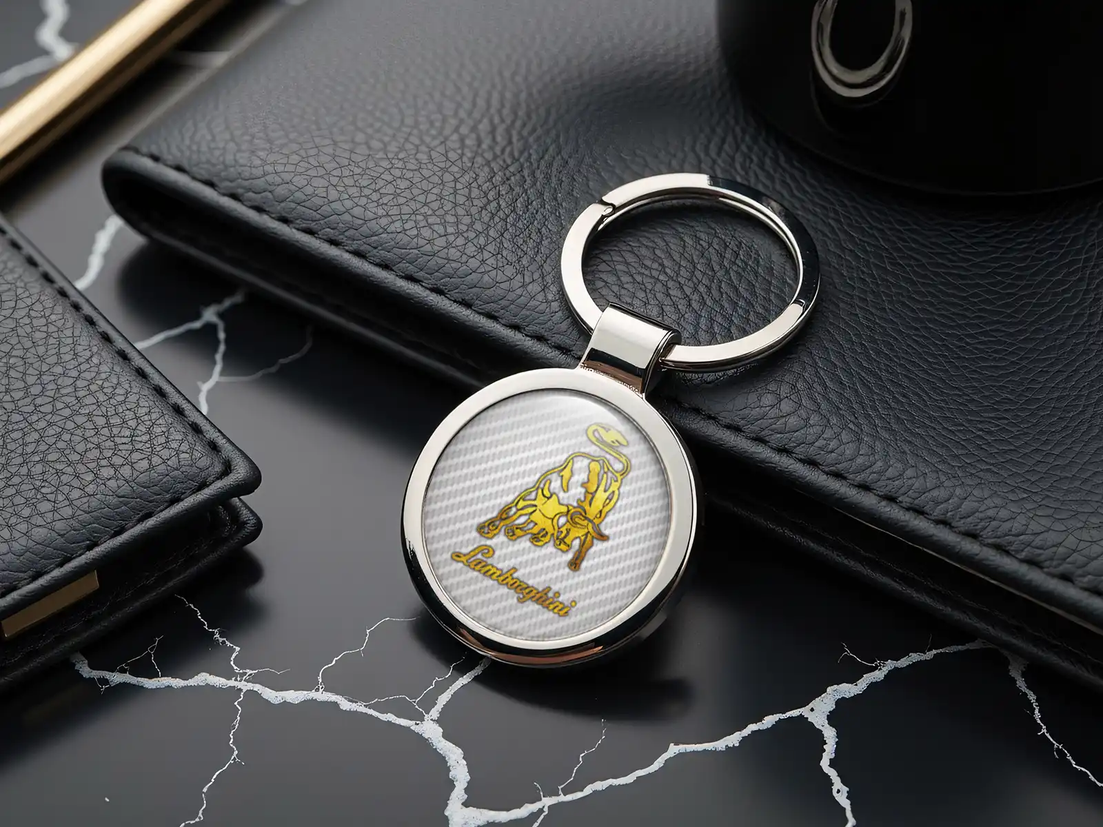 Lamborghini Porte-clés Gravés Logo Métal Premium